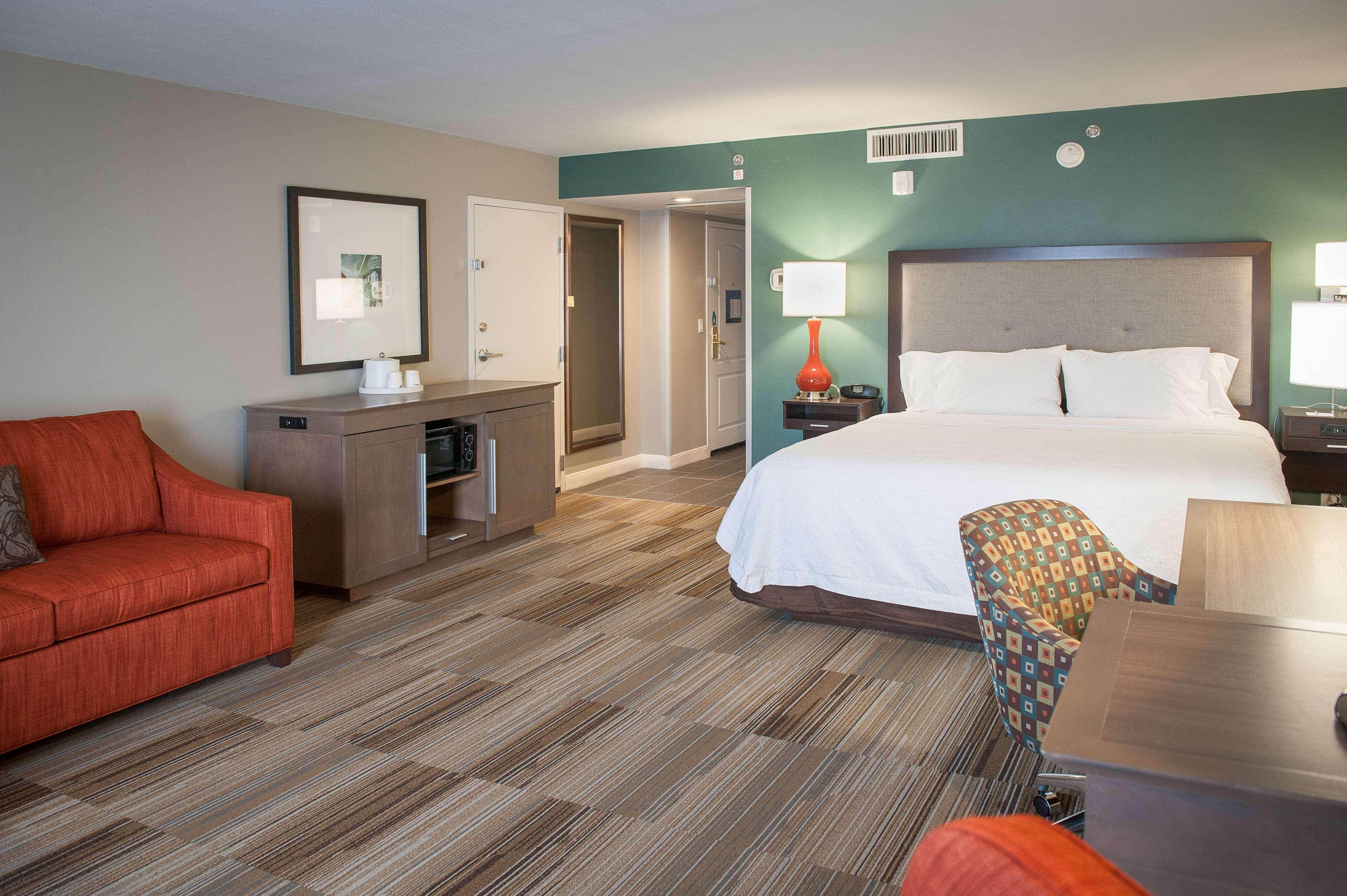 Hampton Inn New Orleans/St.Charles Ave Exterior foto